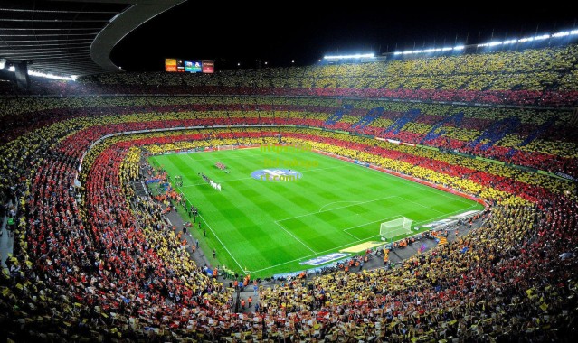 男足男篮掰头引热议，娱乐化表象下的深层反思