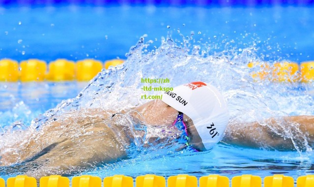 厄德高再遭伤退阴霾，创尴尬纪录成英超连续半场换下第一人