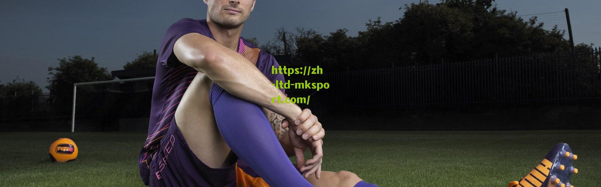 米体独家，多特蒙德与利物浦争夺尤文新星赫伊森，标价突破3000万欧元